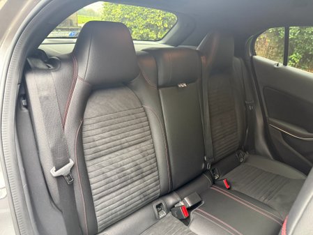 Mercedes-Benz GLA Class GLA 200 D AMG LINE PREMIUM 27