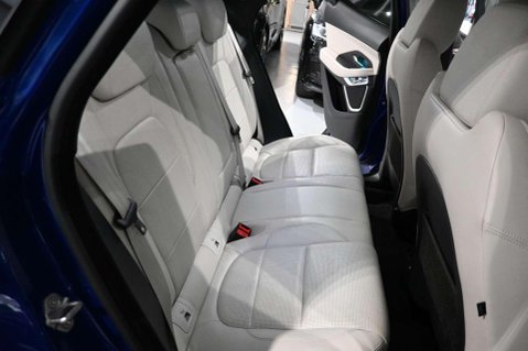 Jaguar E-Pace R-DYNAMIC SE 48