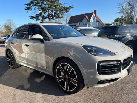 Porsche Cayenne 4.0T V8 GTS SUV 5dr Petrol TiptronicS 4WD Euro 6 (s/s) (460 ps) 9
