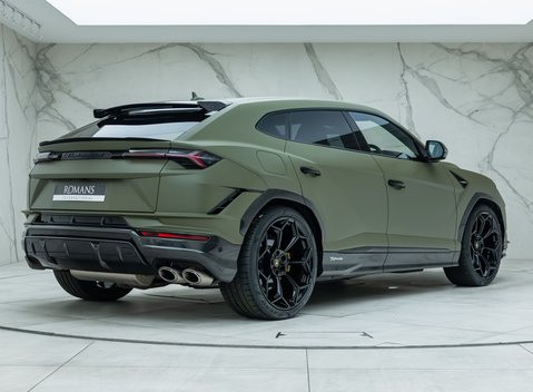 Lamborghini Urus Performante 3