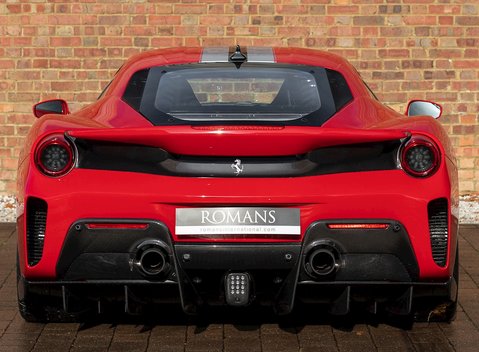 Ferrari 488 Pista 5