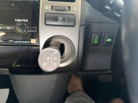 Toyota Prius 1.5 T Spirit CVT 5dr 16