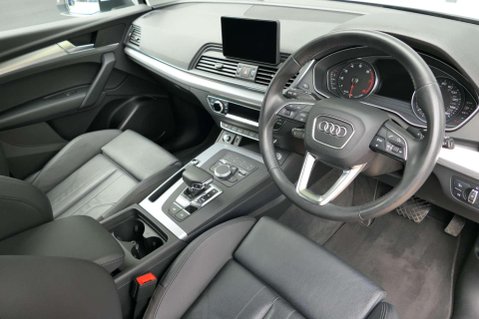 Audi Q5 TFSI QUATTRO SPORT 10