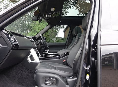Land Rover Range Rover 3.0 TDV6 Autobiography 18