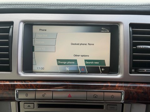 Jaguar XF PREMIUM LUXURY V6 24