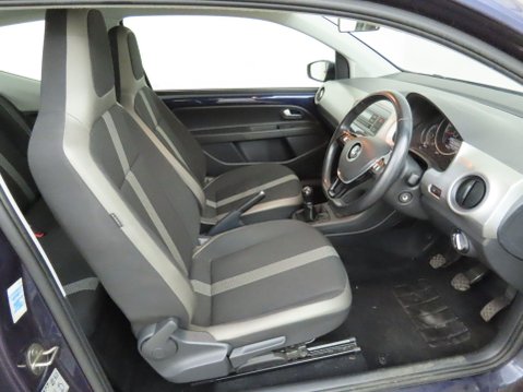 Volkswagen Up 1.0 High up! Euro 6 (s/s) 3dr 6