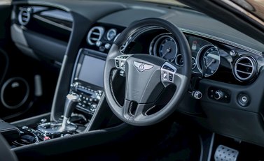 Bentley Continental GT Speed Convertible 13