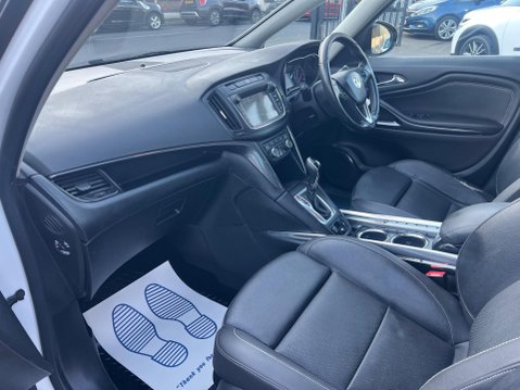 Vauxhall Zafira 2.0 CDTi Elite Nav Auto Euro 6 5dr 23