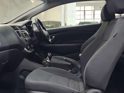 Kia Rio 1.4 3 3dr 18