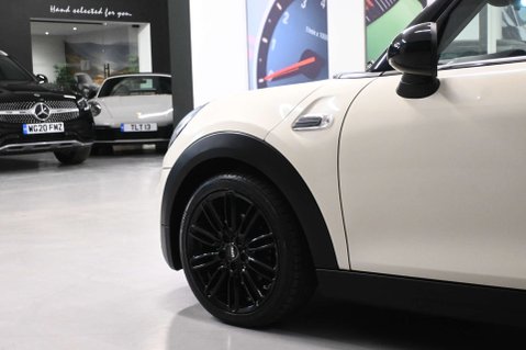 Mini Hatch 1.5 Cooper Auto 5dr 13
