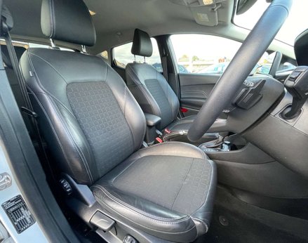 Ford Fiesta 1.0 Fiesta Active X T Auto 5dr 57