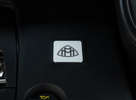 Mercedes-Benz GLS 600 Maybach 43