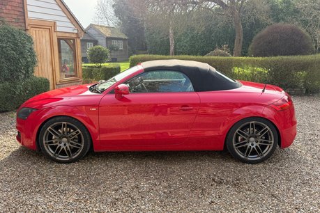 Audi TT 2.0 TFSI S line Special Edition Roadster Euro 4 2dr 23