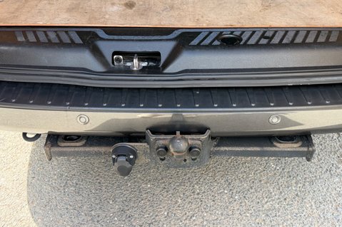 Ford Transit Custom 320 LIMITED AUTOMATIC -L2H1 -LONG WHEEL BASE -FIXED CAMERA-FACTORY TOWBAR 46