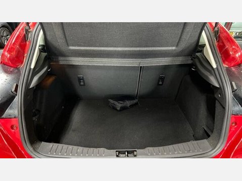 Ford Focus 1.0T EcoBoost Titanium Euro 6 (s/s) 5dr 9