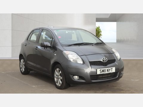 Toyota Yaris T SPIRIT MM VVT-I 3