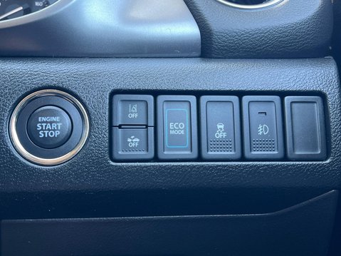 Suzuki Vitara SZ-T 43