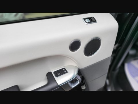 Land Rover Range Rover Sport SVR 48