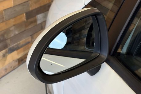 Vauxhall Corsa 1.2 16V Active Hatchback 5dr Petrol Manual Euro 5 (A/C) (85 ps) 64