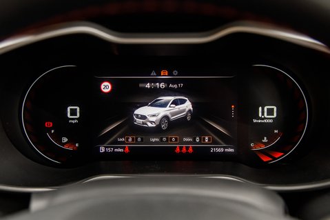 MG ZS EXCLUSIVE T-GDI 10