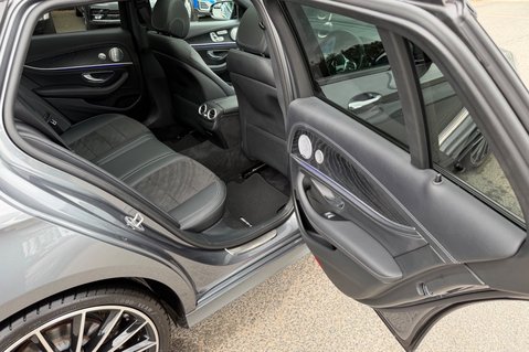 Mercedes-Benz E Class E 220 D AMG LINE NIGHT EDITION PREMIUM PLUS - 8 SERVICES RECORDED  34