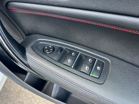 BMW 1 Series 1.5 118i Sport Auto Euro 6 (s/s) 5dr 33