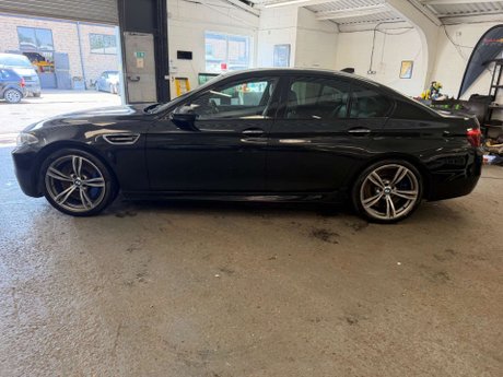 BMW M5 4.4 V8 DCT Euro 6 (s/s) 4dr 5