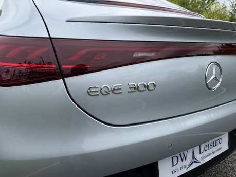 Mercedes-Benz EQE EQE 300 AMG Line Premium Auto Electric 89 KWH Battery PAN ROOF/MEMORY SEATS 42