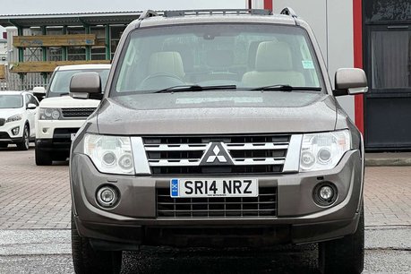 Mitsubishi Shogun 3.2 DI-DC SG3 SUV 5dr Diesel Auto 4WD Euro 5 LWB (197 ps) 4