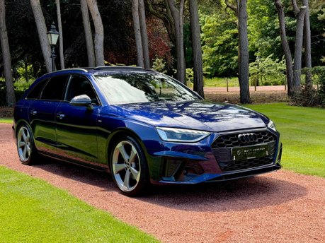 Audi A4 AVANT TFSI S LINE BLACK EDITION MHEV 28