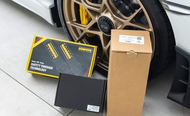 Porsche Cayman GT4 RS (718) 31