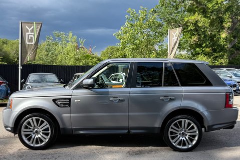 Land Rover Range Rover Sport SDV6 HSE - 10 SERVICES RECORDED - NEW MOT - RARE INTERIOR 10