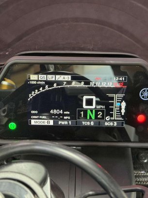 Yamaha R1M 1000 Super Sports Petrol Manual (200 ps) 1