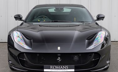 Ferrari 812 Superfast 4