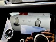 Land Rover Range Rover Velar R-DYNAMIC HSE 28