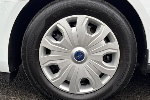 Ford Transit Connect 230 Trend L2 120 ps Dciv - Air Con / 5 Seats 32