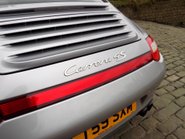 Porsche 911 CARRERA 4S PDK S-A (Gen II) 26