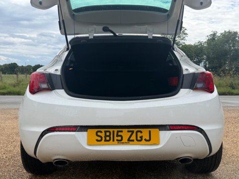 Vauxhall Astra GTC 1.6i Turbo Limited Edition Coupe 3dr Petrol Manual Euro 6 (s/s) (200 ps) 8