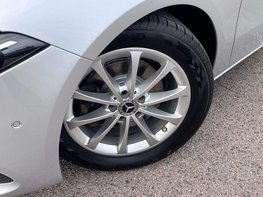 Mercedes-Benz A Class 1.3 A 200 Sport Exeutive Auto 5dr 3