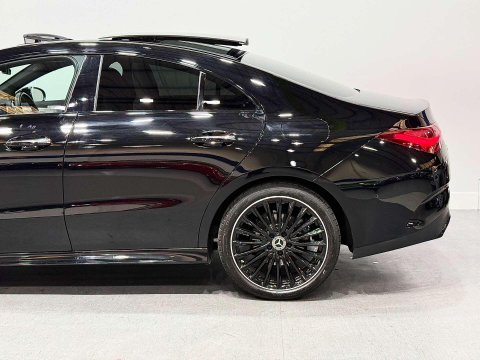 Mercedes-Benz CLA Class 2.0 CLA220d AMG Line (Premium Plus) Coupe 4dr Diesel 8G-DCT Euro 6 (s/s) (1 20