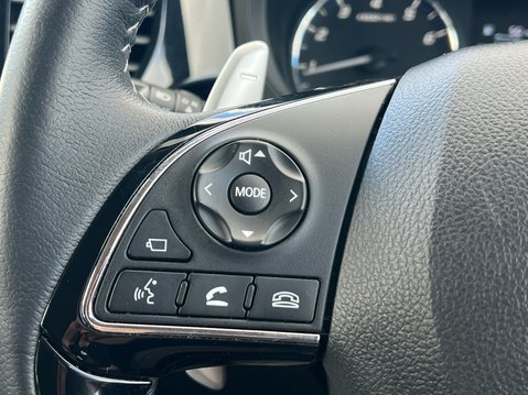 Mitsubishi Outlander EXCEED 31