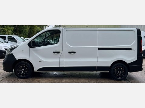 Vauxhall Vivaro 1.6 CDTi 2900 L2 H1 Euro 5 5dr 22