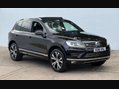 Volkswagen Touareg 3.0 Touareg V6 R-Line TDI BlueMotion Technology Auto 4WD 5dr 1