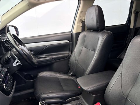 Mitsubishi Outlander 2.0 Outlander GX 4h PHEV Auto 4WD 5dr 69