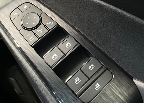 Nissan Qashqai DIG-T ACENTA PREMIUM MHEV 25