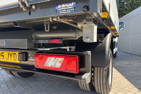 Ford Transit 470 Drw L2 130 ps Leader One Stop Tipper 21