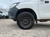 Toyota Hilux Crew Cab 4X4 Active 4WD Air Con Rear Camera EURO 6 NO VAT 18