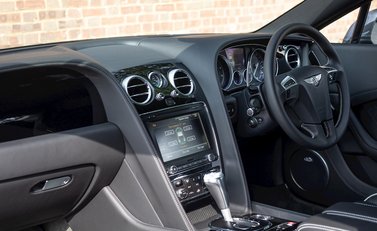 Bentley Continental Supersports 15