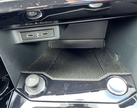 Volkswagen T-Roc 1.5 T-Roc R-Line TSI Semi-Auto 5dr 48