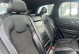 Volvo XC60 T5 R-DESIGN AWD PETROL AUTO 22